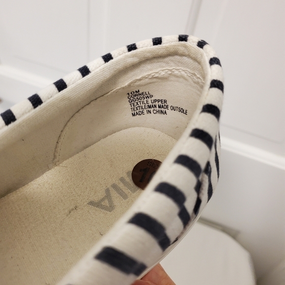 MIA Black & White Striped Loafers Size 10, casual, beachwear, preppy - Picture 9 of 12